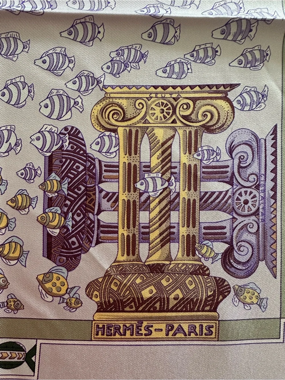 Authentic Hermès Rencontre Océane 90 Silk Scarf Annie Faivre 2001 Lavender